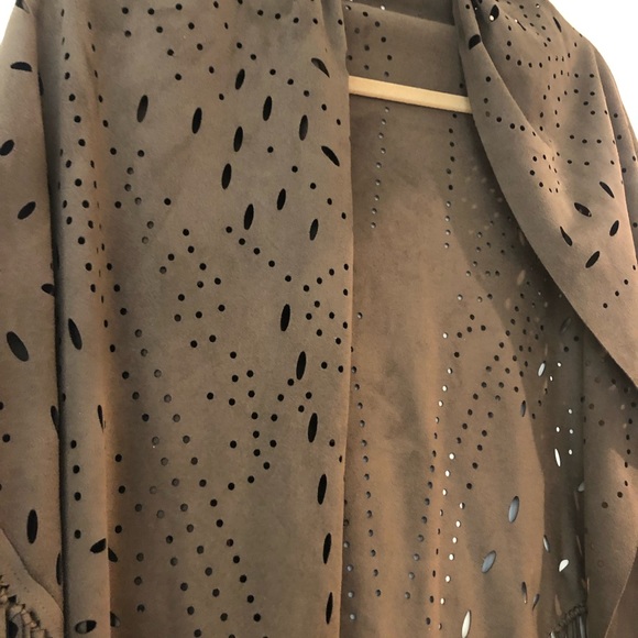 Chico’s faux suede fringe wrap perfect for Fall and Rodeo season. Boho chic. - Picture 3 of 6